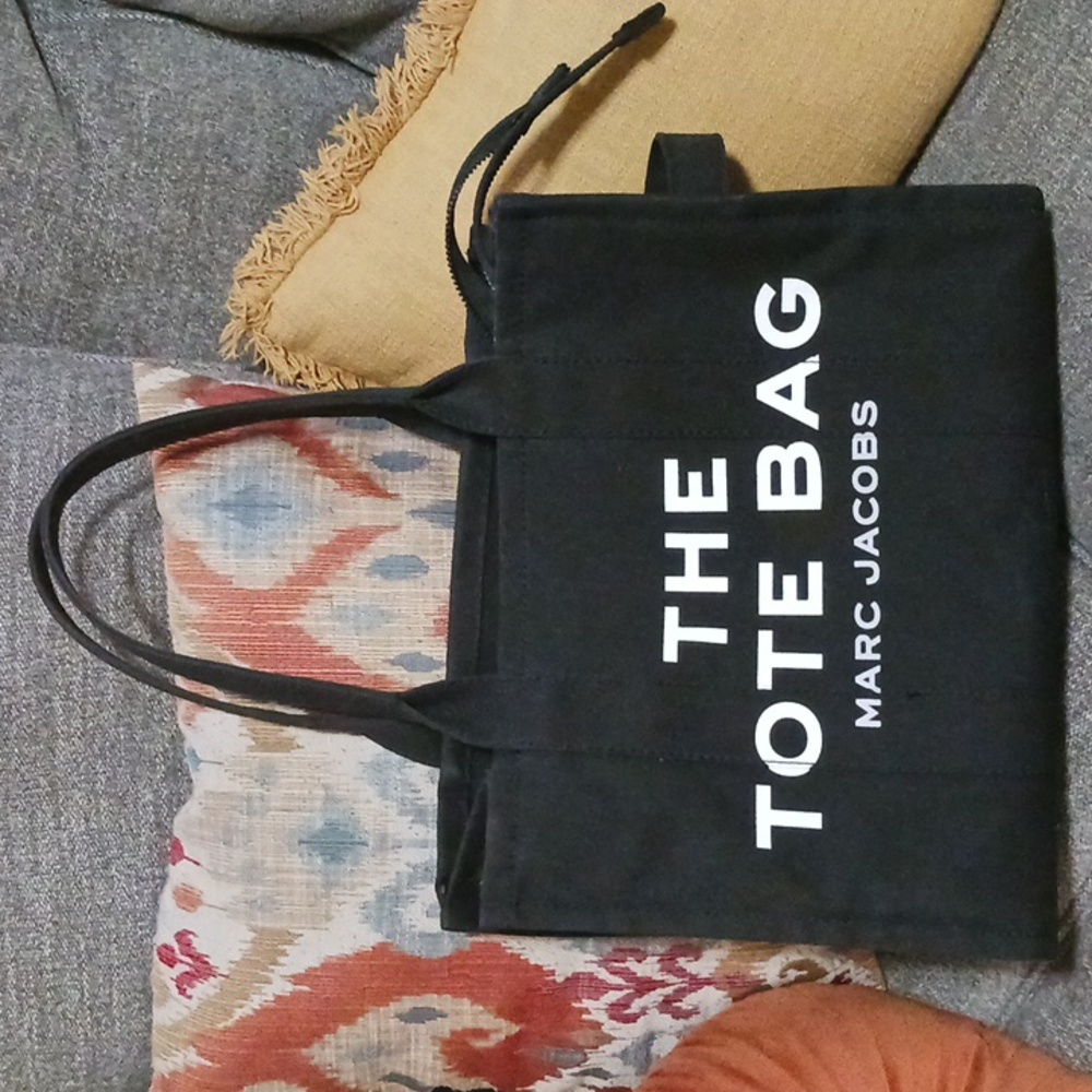 Marc Jacob's canvas tote